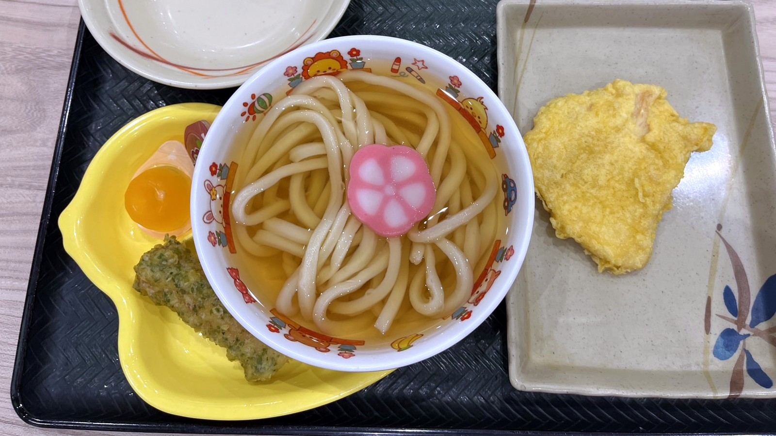 お子様うどんセットと天ぷら